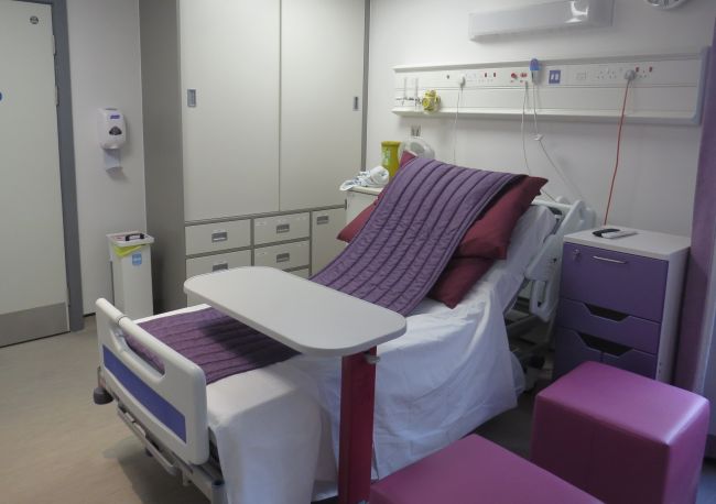 bereavement suite bed